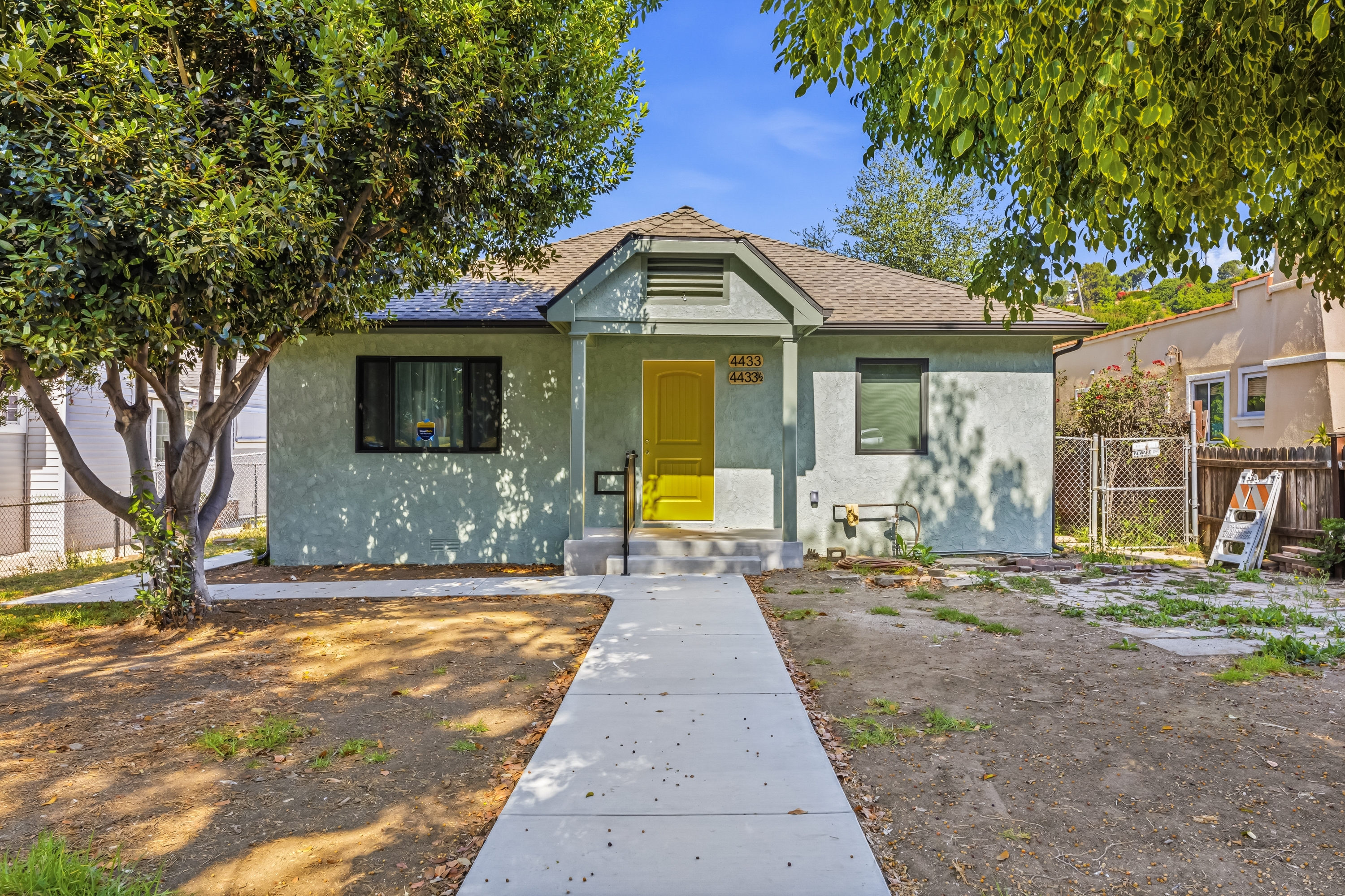 4433 Maycrest Avenue
